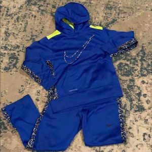 Boys medium Nike matching set.